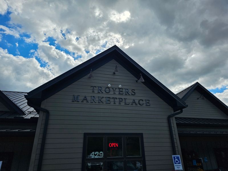 Troyer's Marketplace - Johnstown, Ohio