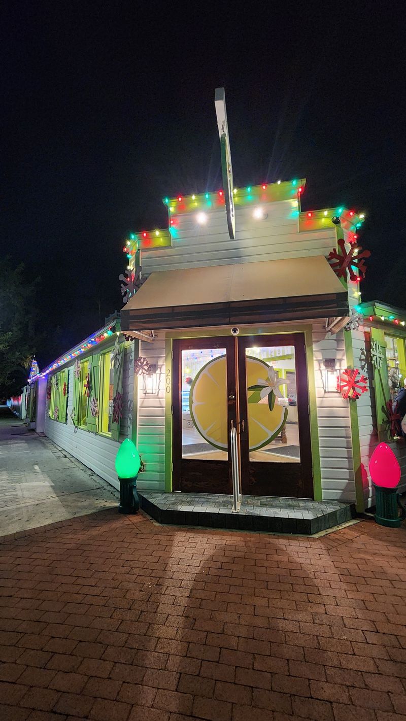 19 Classic Pie Shops Across America Where Dessert Still Comes by the Slice 15 Kermit’s Key West Lime Shoppe – Key West, Florida