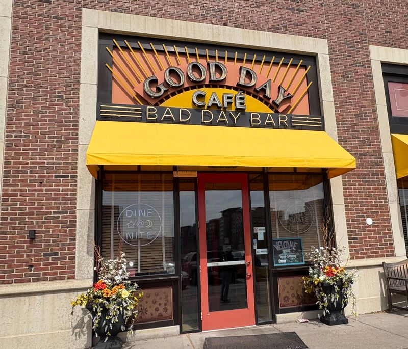 Good Day Cafe - Golden Valley, Minnesota