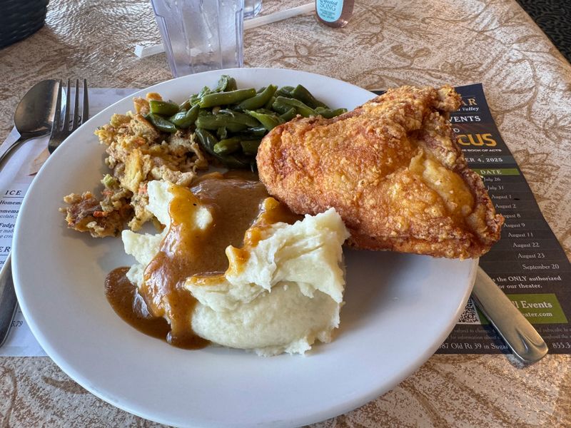 Comfort-Carb Trifecta: Mashed Potatoes, Gravy, Stuffing