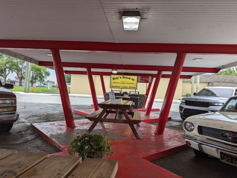 This Indiana Tenderloin Stand Has Fans Who Drive Hours Just For One Sandwich 18 Navigating Space and Accessibility