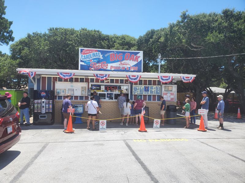 Big Oak Drive-In and Bar-B-Q – Salter Path, NC