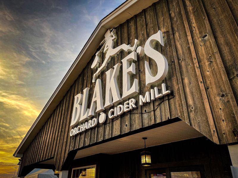 Blake's Orchard & Cider Mill - Armada, Michigan