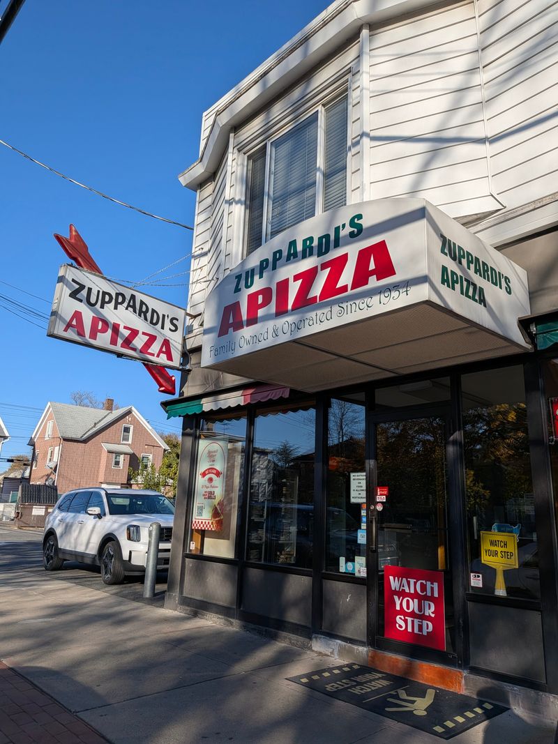 Zuppardi's Apizza - West Haven, Connecticut