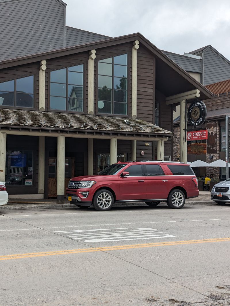 Pinky G's Pizzeria - Jackson, Wyoming