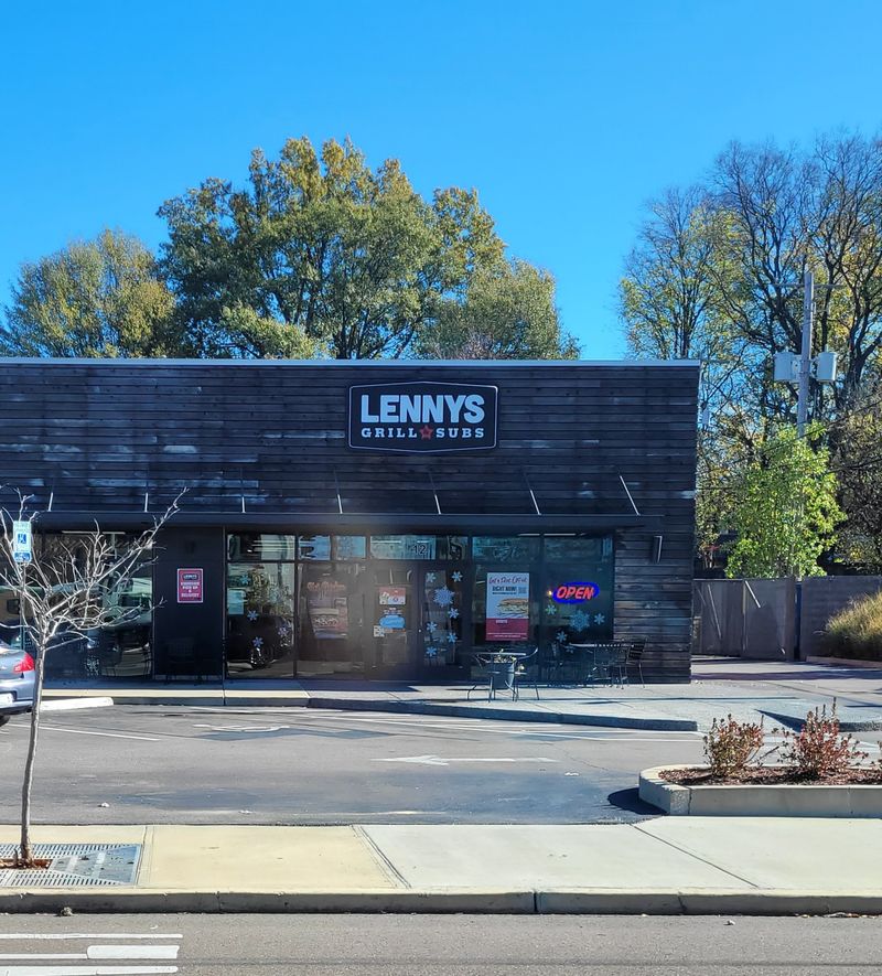 Lennys Grill & Subs — Memphis, Tennessee