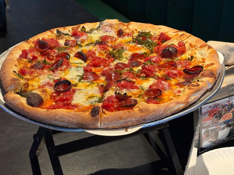 Madison Avenue Pizza – Dunedin, Florida