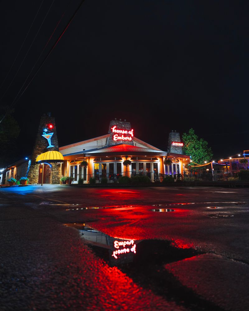 House of Embers Restaurant - Wisconsin Dells, Wisconsin