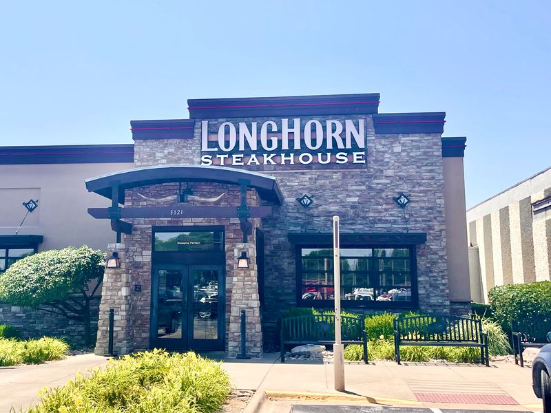LongHorn Steakhouse - Springfield, Missouri