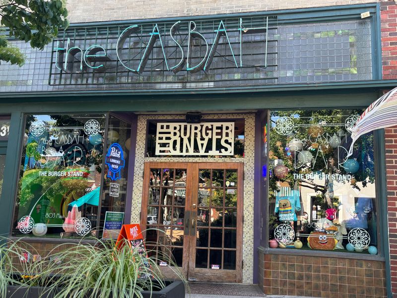 Kansas Late-Night Kitchens That Stay Busy Long After The Town Goes Quiet 10 The Burger Stand at The Casbah