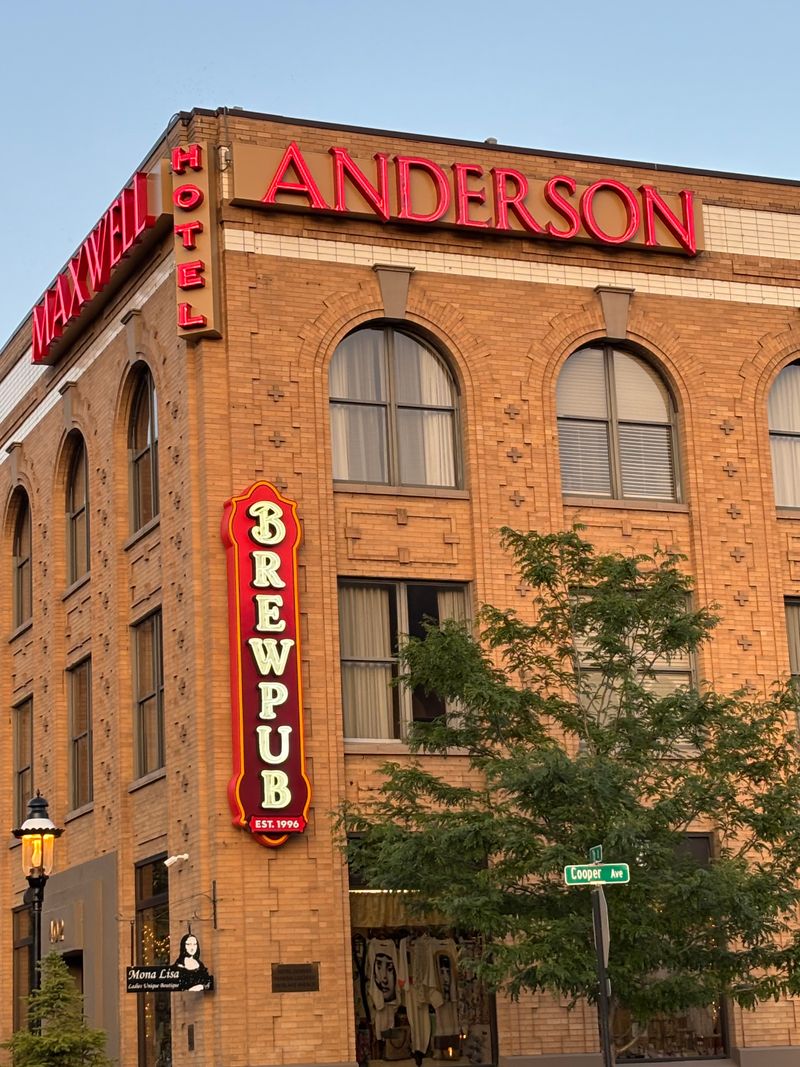 Glenwood Canyon Brewpub - Glenwood Springs, Colorado