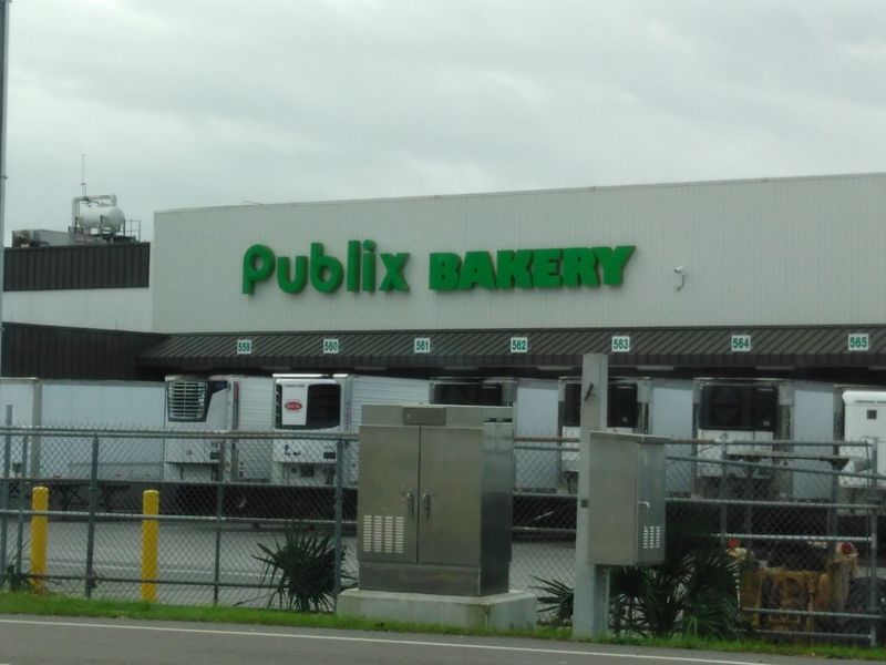 Publix Super Market Bakery - Lakeland, Florida