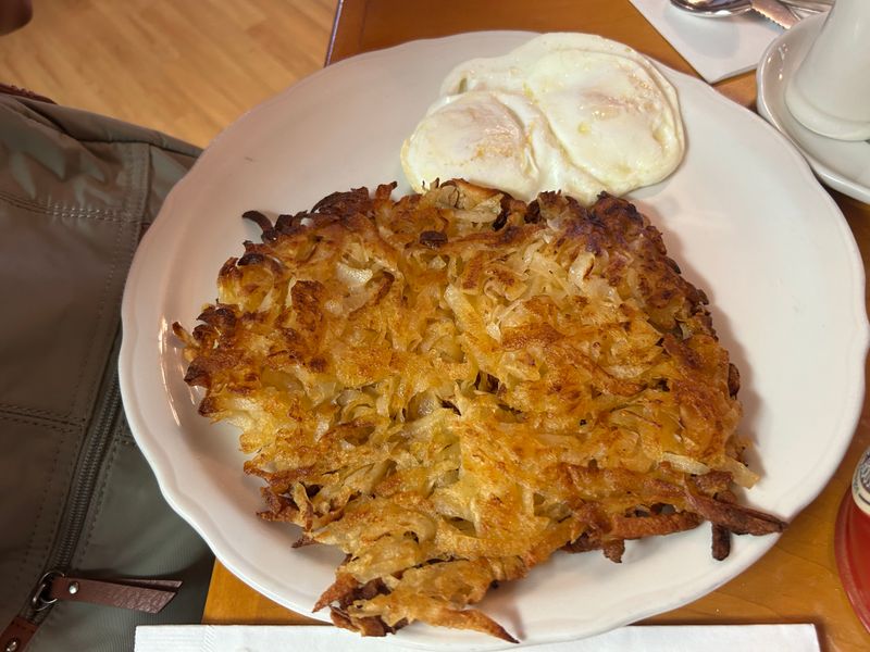 This Pancake House Flips Cakes Bigger Than the Plate—and Food Lovers Love It 17 Gluten-Friendly And Alternatives