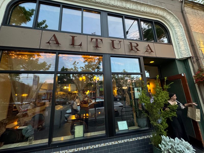 One Unforgettable Fine Dining Spot in Every State 47 Altura – Seattle, Washington