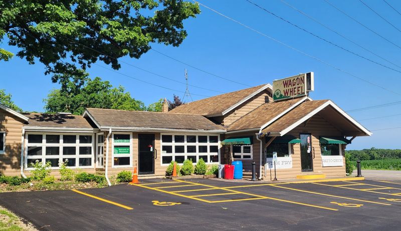 Wagon Wheel Delavan - Delavan, Wisconsin