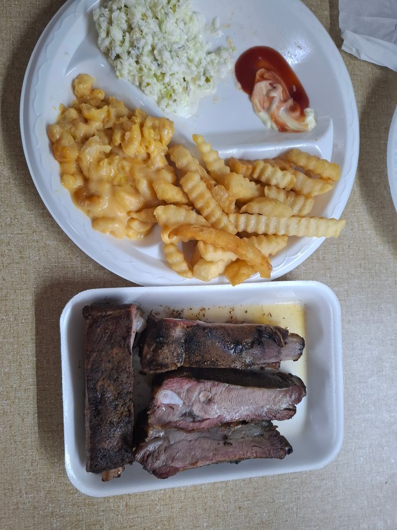 Rib Plate With Sides