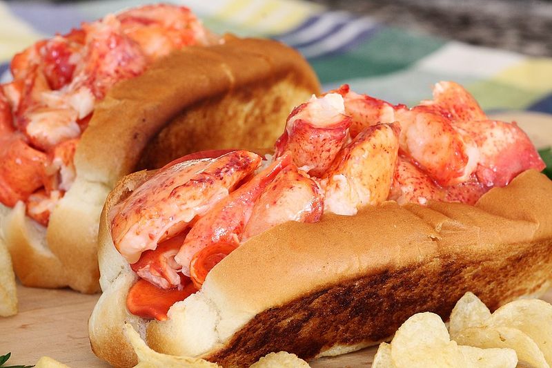 Maine: Lobster Roll
