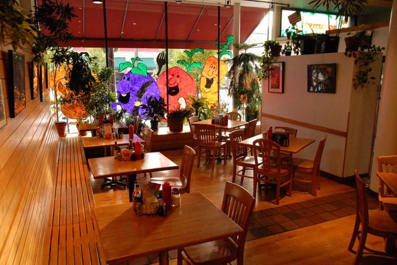 13 Cozy Ohio Cafés Where Grilled Cheese And Tomato Soup Still Feel Like The Right Answer 3 Tommy's - Cleveland Heights, Ohio