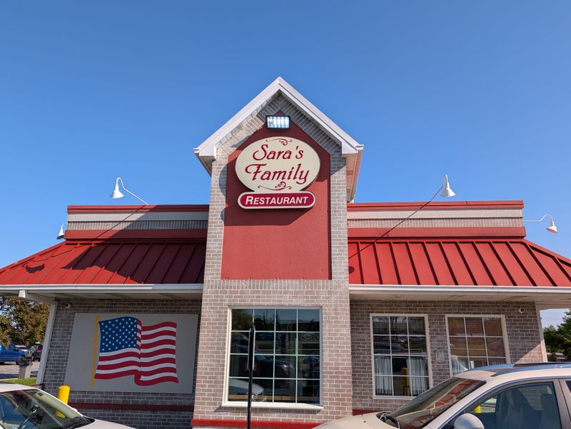 11 Indiana Mom-and-Pop Restaurants Where the Daily Specials Still Rule the Menu 16 Sara’s Family Restaurant - Fort Wayne, Indiana
