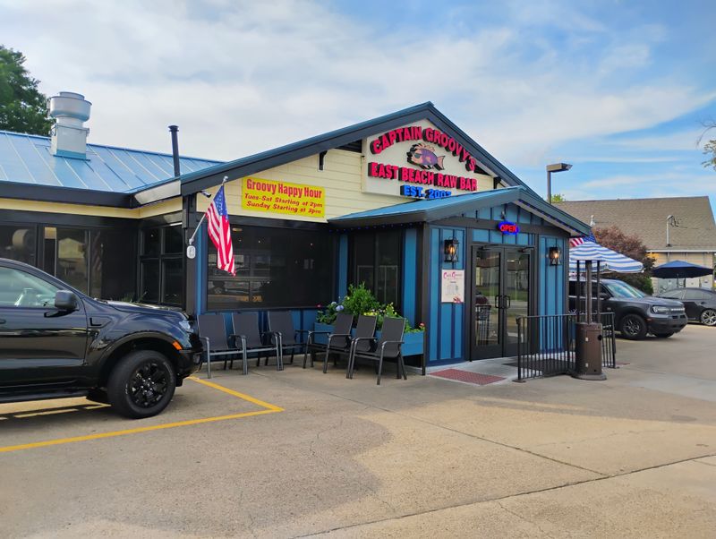 Captain Groovy’s – Norfolk, VA
