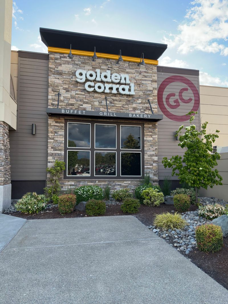 Golden Corral Buffet & Grill - Puyallup, Washington
