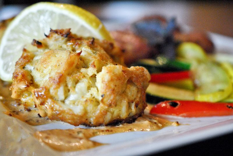 Maryland: Crab Cakes