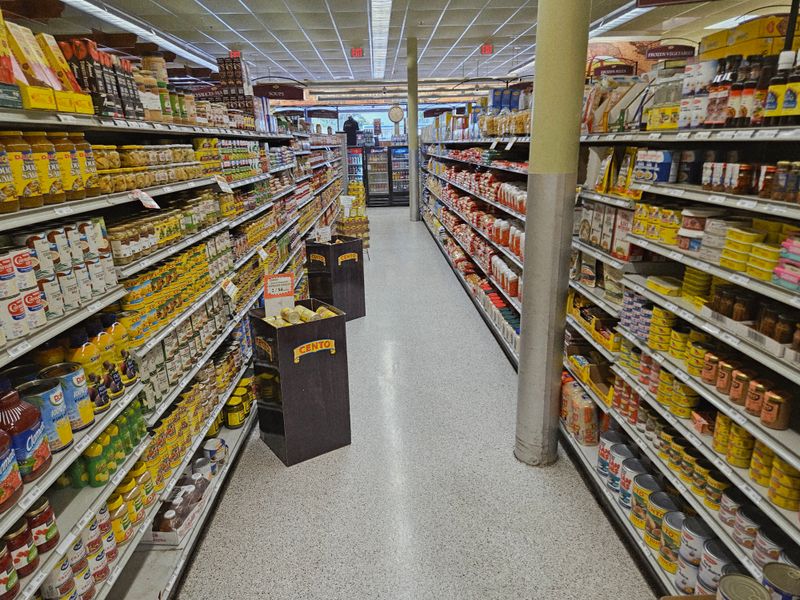 Doris Italian Market & Bakery - Pembroke Pines, Florida