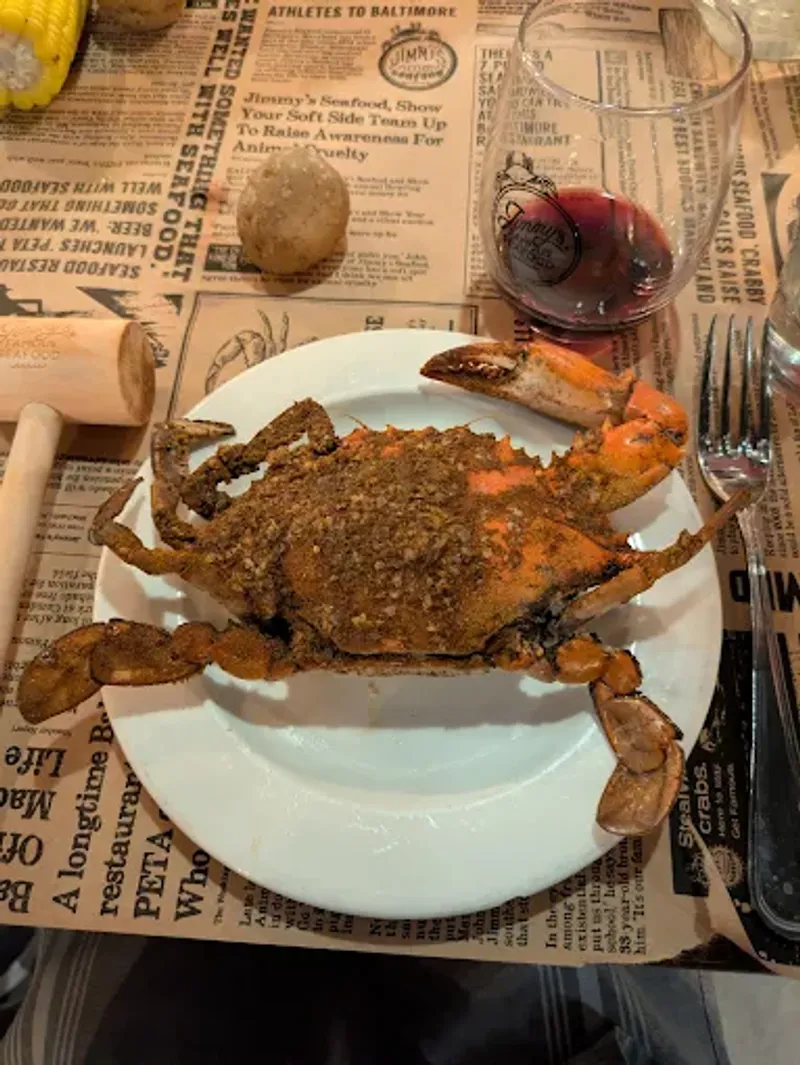 This Maryland Seafood House Serves Crab Cakes So Famous the Weekend Crowds Start Forming Before Lunch 8 Crab Dip With Garlic Toast