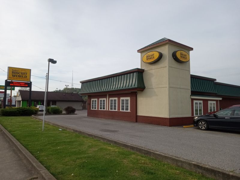 Tudor’s Biscuit World – Ashland, KY