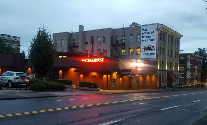 Your Next Steak Night in Every State – Bucket List Picks for All 50 43 RingSide Steakhouse - Portland, Oregon