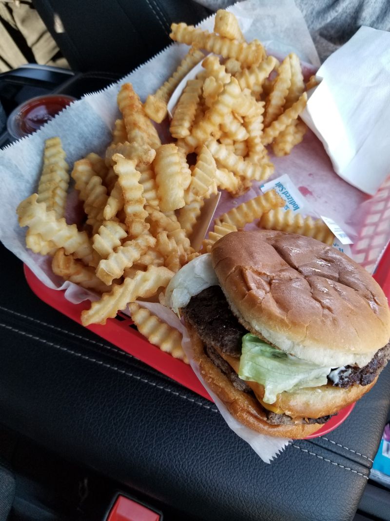 Bacon Cheeseburger With Extra Sizzle