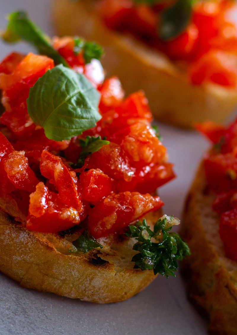 Bruschetta with tomato and basil