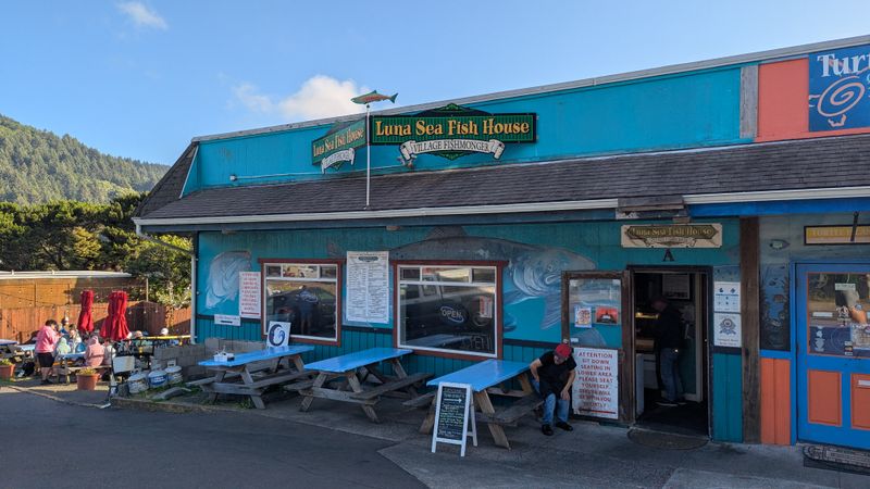 Luna Sea Fish House - Yachats, Oregon