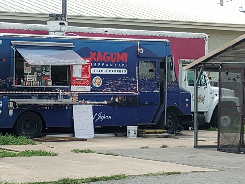 7 Oklahoma Trucks Serving Fry Bread Tacos Worth Every Detour 10 Kagumi tahlequah – Tahlequah, OK