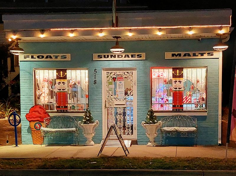 Uncommon Cups and Cones - New Albany, Indiana