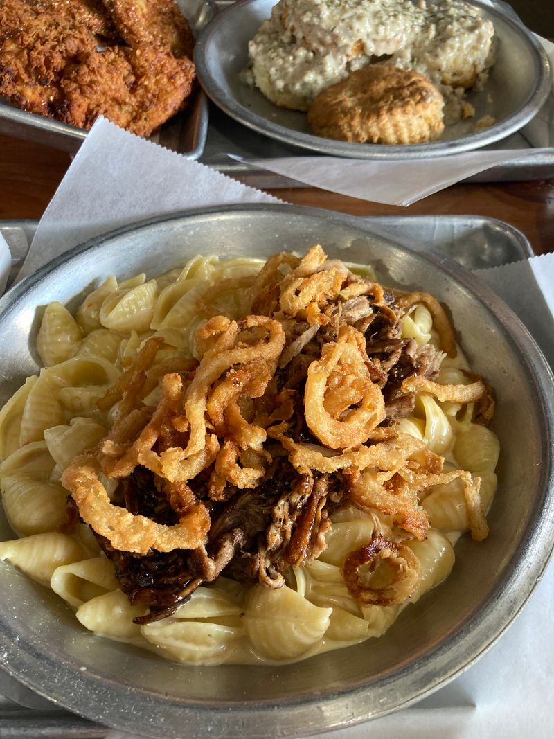 Southern Lunch Plates With Heart