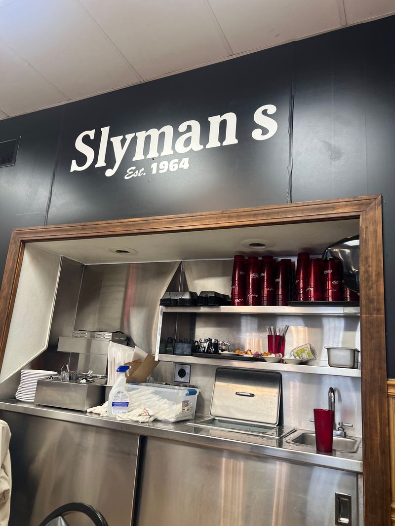 Cleveland Warmth At The Bar