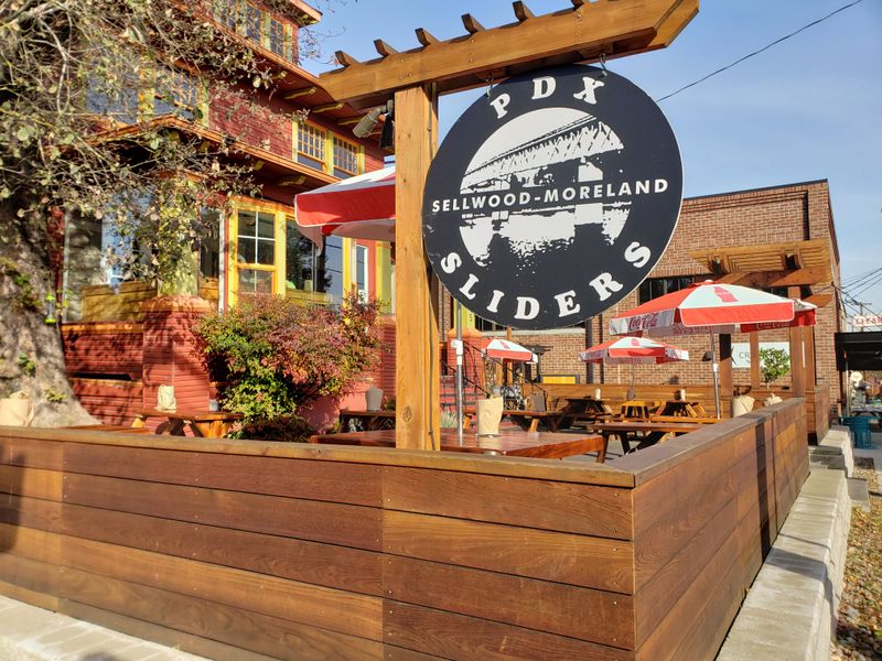 PDX Sliders - Portland, Oregon