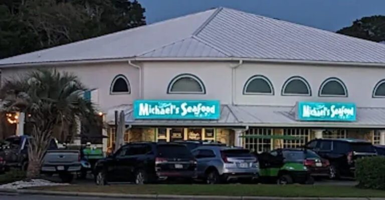 North Carolina Coastal Tables That Have Turned Holiday Meals Into Traditions