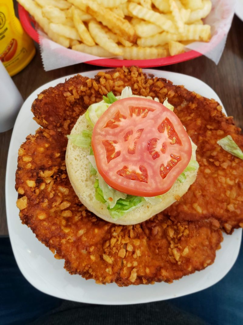 Ray's Drive Inn - Kokomo, Indiana