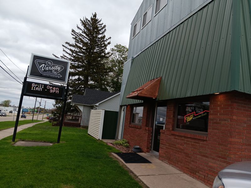The Varsity Tap - DeWitt, Iowa