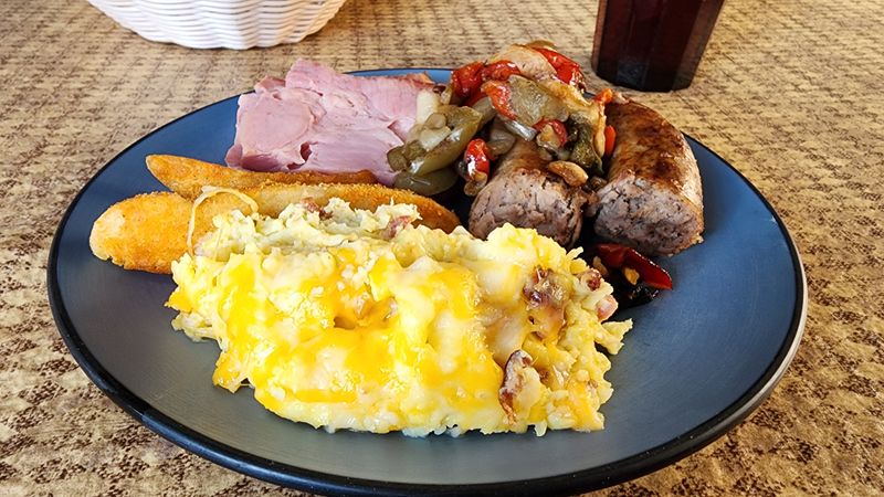 Mrs. Yoder's Kitchen - Mt Hope, Ohio