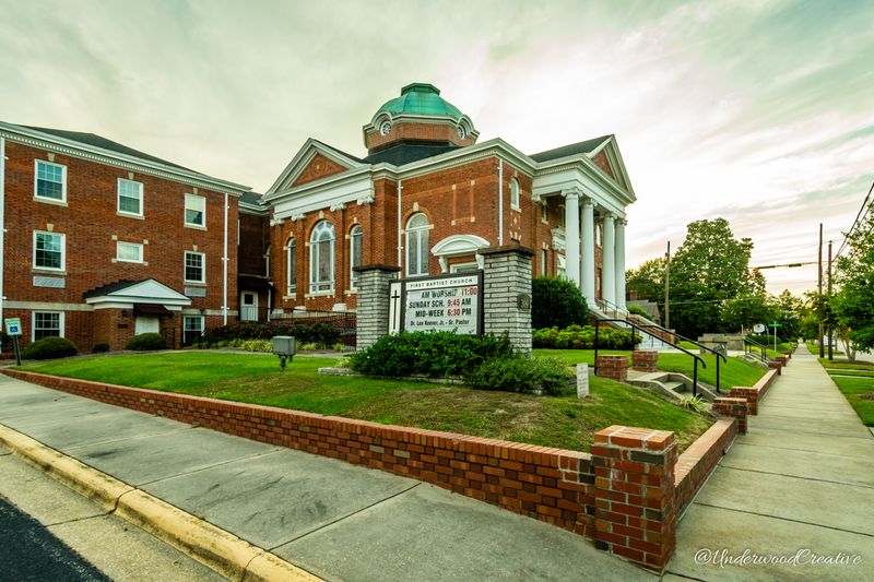 20 Church Basement Suppers Across America Serving Casseroles and Pies the Community Way 16 First Baptist Church Fellowship Hall - Dunn, North Carolina