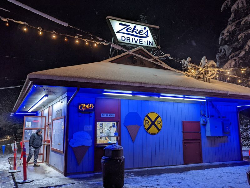 Zeke's Drive In-Gold Bar, Washington