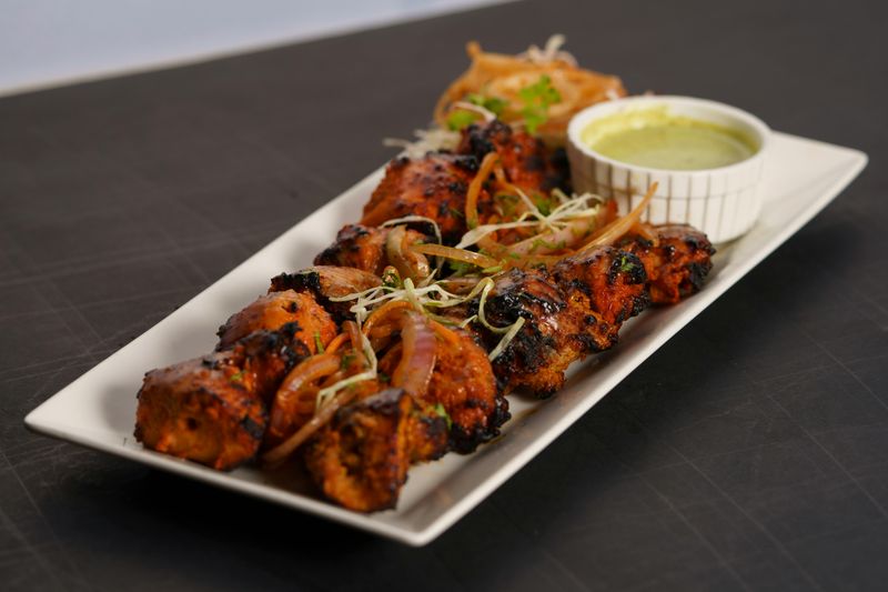 22 Indian Dishes Perfect for People Who Think They Hate Spicy Food 10 Chicken Tikka (Mild)