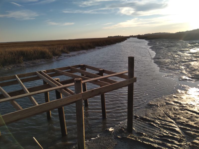 This South Carolina Lowcountry Shack Serves Shrimp Burgers And Fried Baskets That Taste Like A Day On The Marsh 18 Marshside Mood