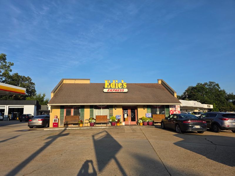 Edie's Biscuits - Lafayette, Louisiana