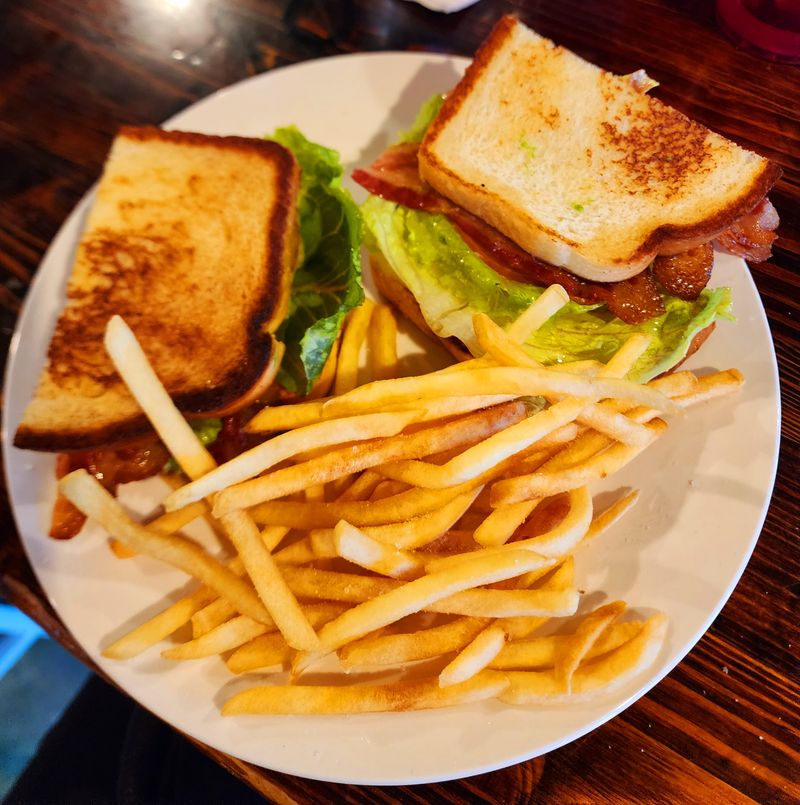 This Arizona Café Serves Breakfast Tamales Locals Wait All Week For 16 Crispy Breakfast Potatoes