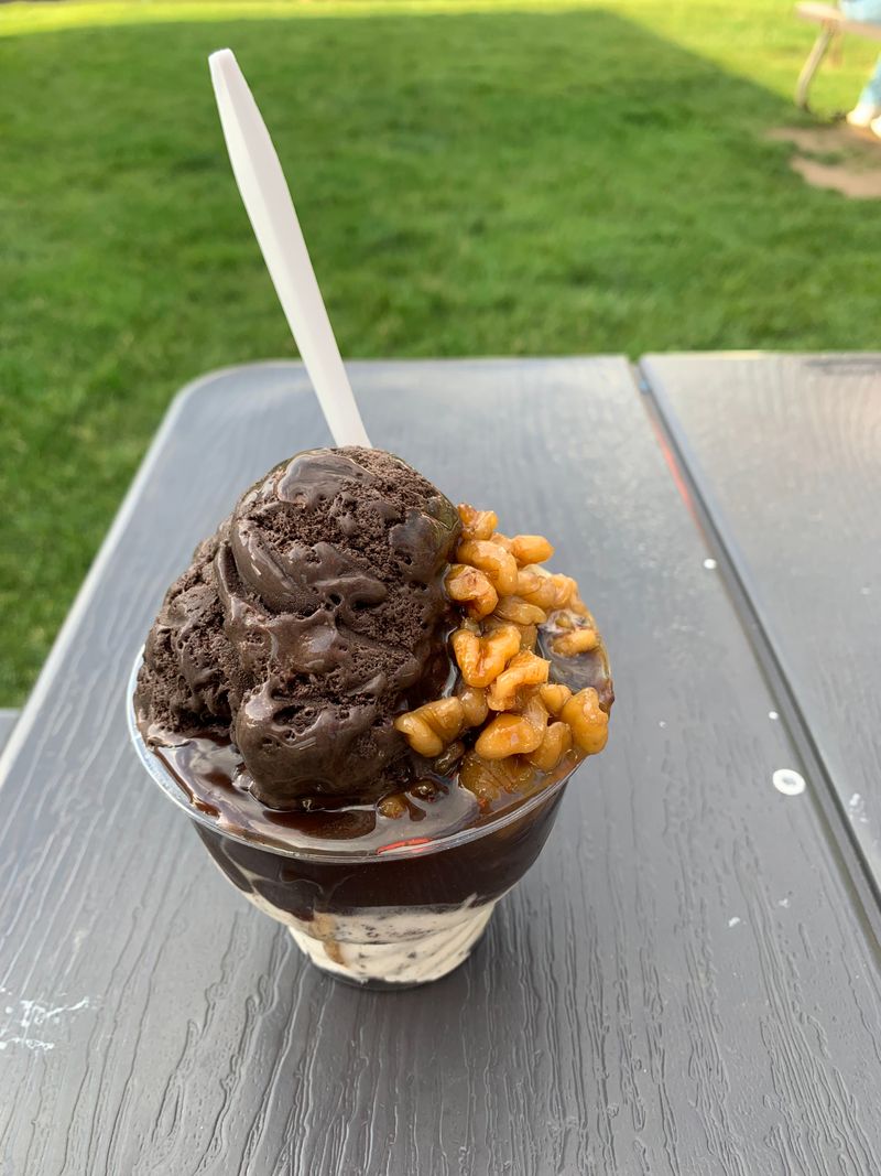 Hot Caramel Apple Sundae (Fall Favorite)