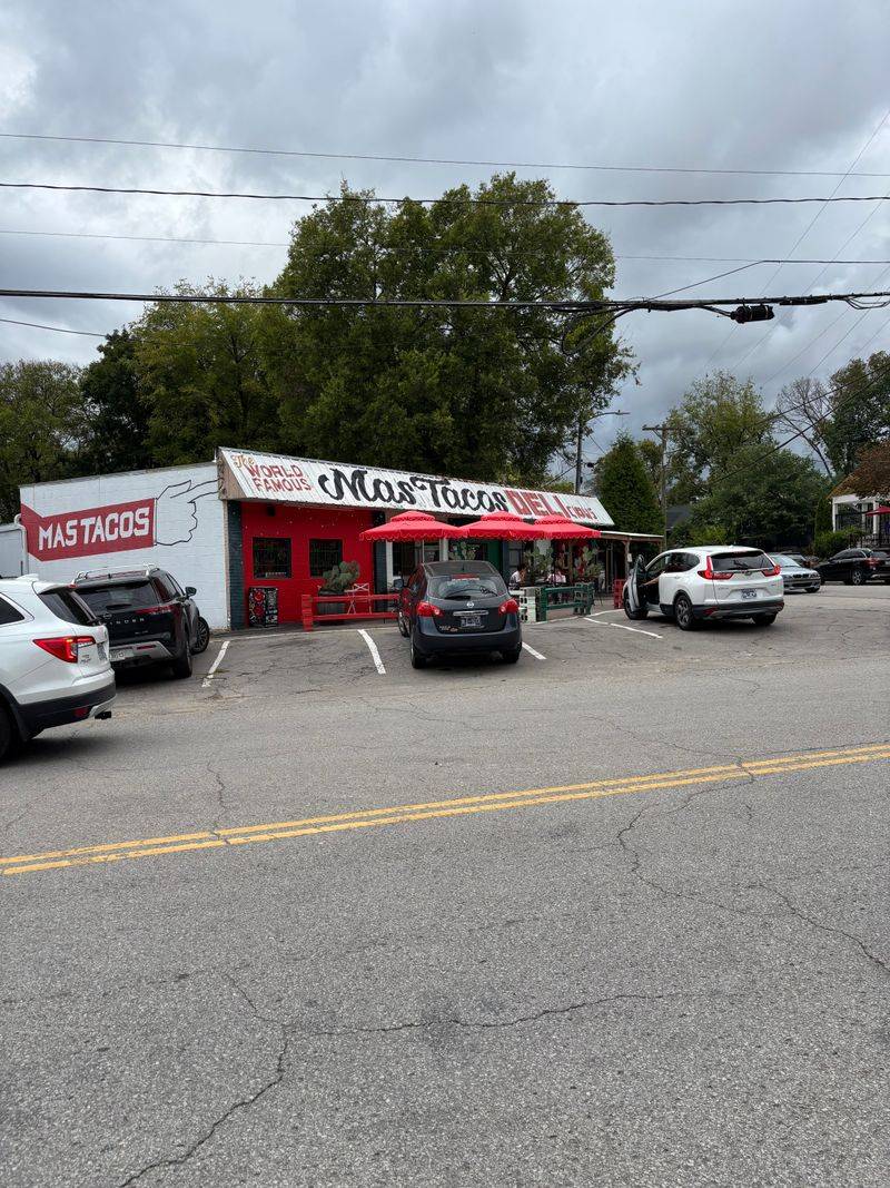 Mas Tacos Por Favor - Nashville, Tennessee